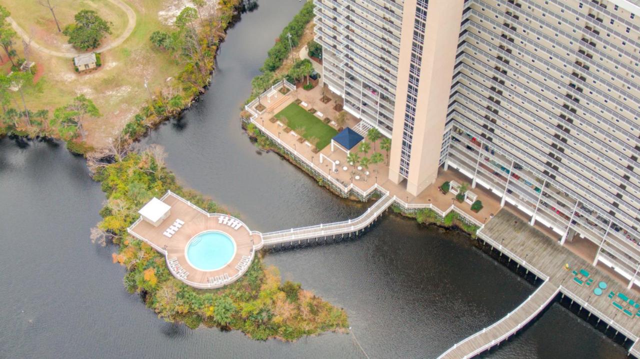 The Happy Place At Laketown Wharf #1324 By Nautical Holiday home
