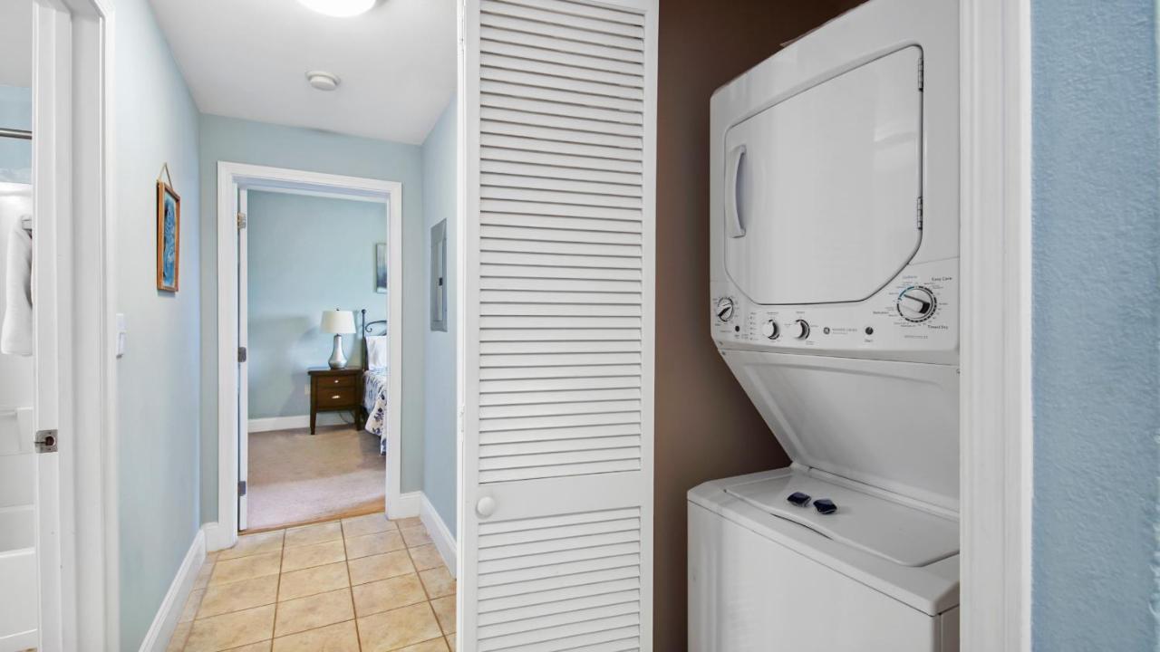 The Happy Place At Laketown Wharf #1324 By Nautical Holiday home