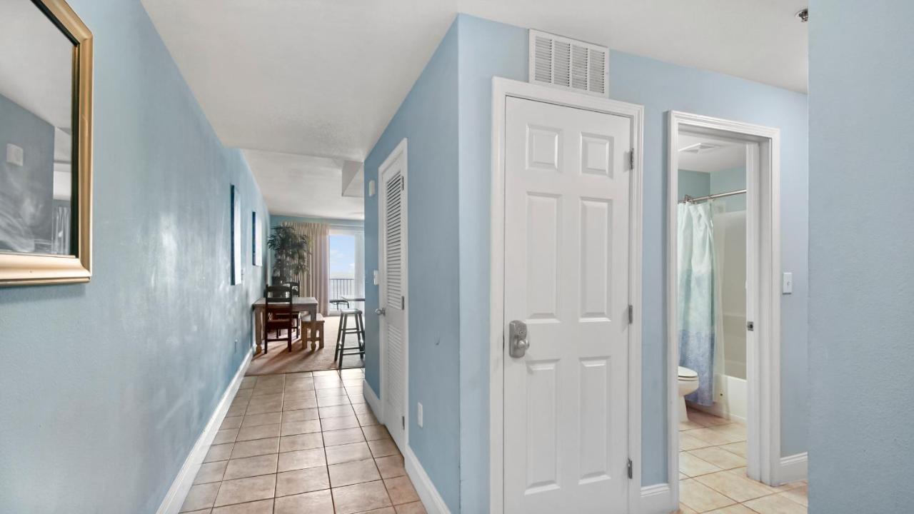 The Happy Place At Laketown Wharf #1324 By Nautical Holiday home Panama City Beach