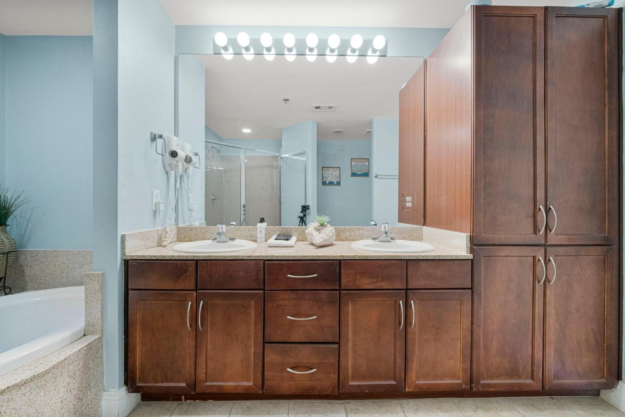 Holiday home The Happy Place At Laketown Wharf #1324 By Nautical Panama City Beach